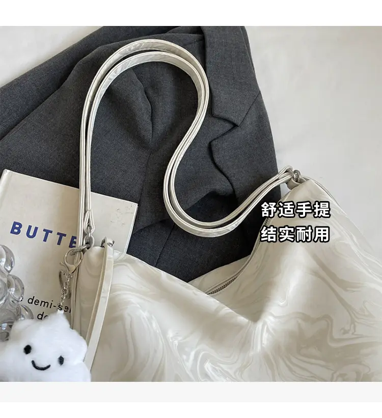 Light Blue Cute Bear Hook Tote Bag for Women — feature 4