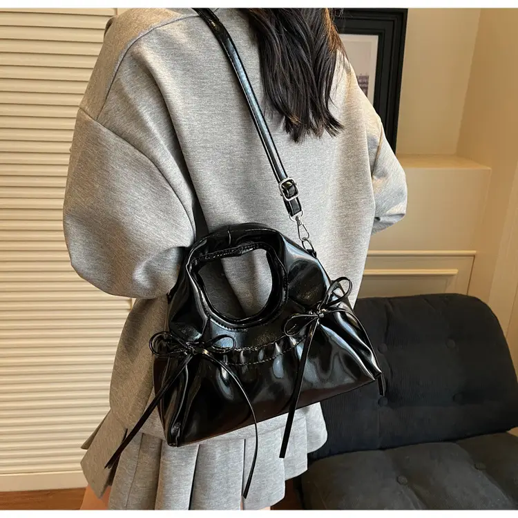 Pink Bow Shoulder Bag for Women 2025 — feature 22