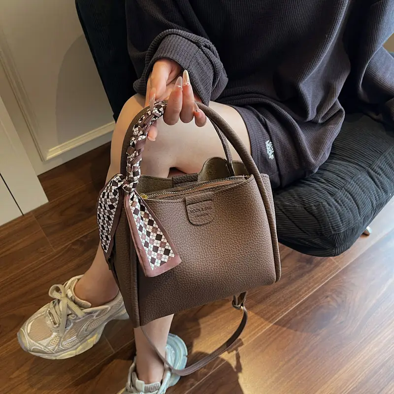 French Niche Beige Shoulder Bag Women 2025 - Image 7