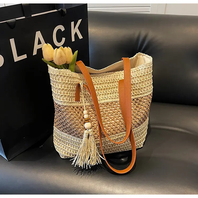 Women's Textured Straw Shoulder Bag Large Capacity New Spring Summer — feature 29