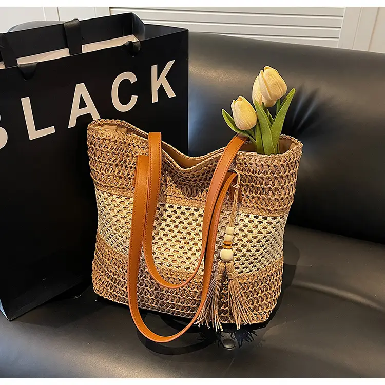 Women's Textured Straw Shoulder Bag Large Capacity New Spring Summer — feature 31