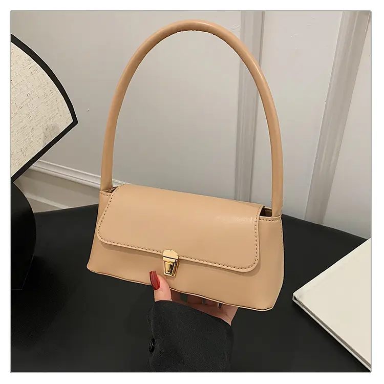 Black Leather Shoulder Bag for Women 2026 New Trend — feature 31