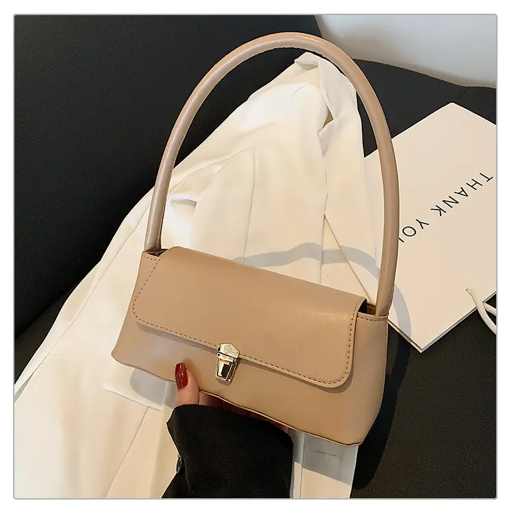 Black Leather Shoulder Bag for Women 2026 New Trend — feature 39
