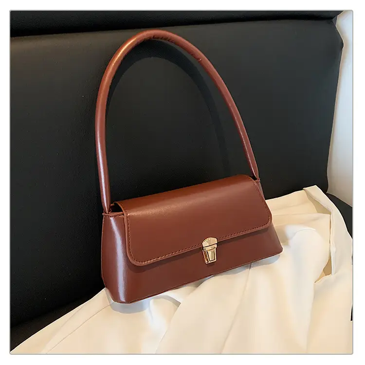 Black Leather Shoulder Bag for Women 2026 New Trend — feature 40