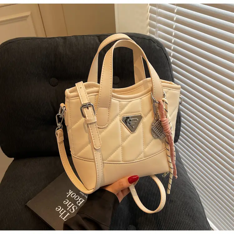 Black Crossbody Bag for Women 2026 New French Style — feature 30