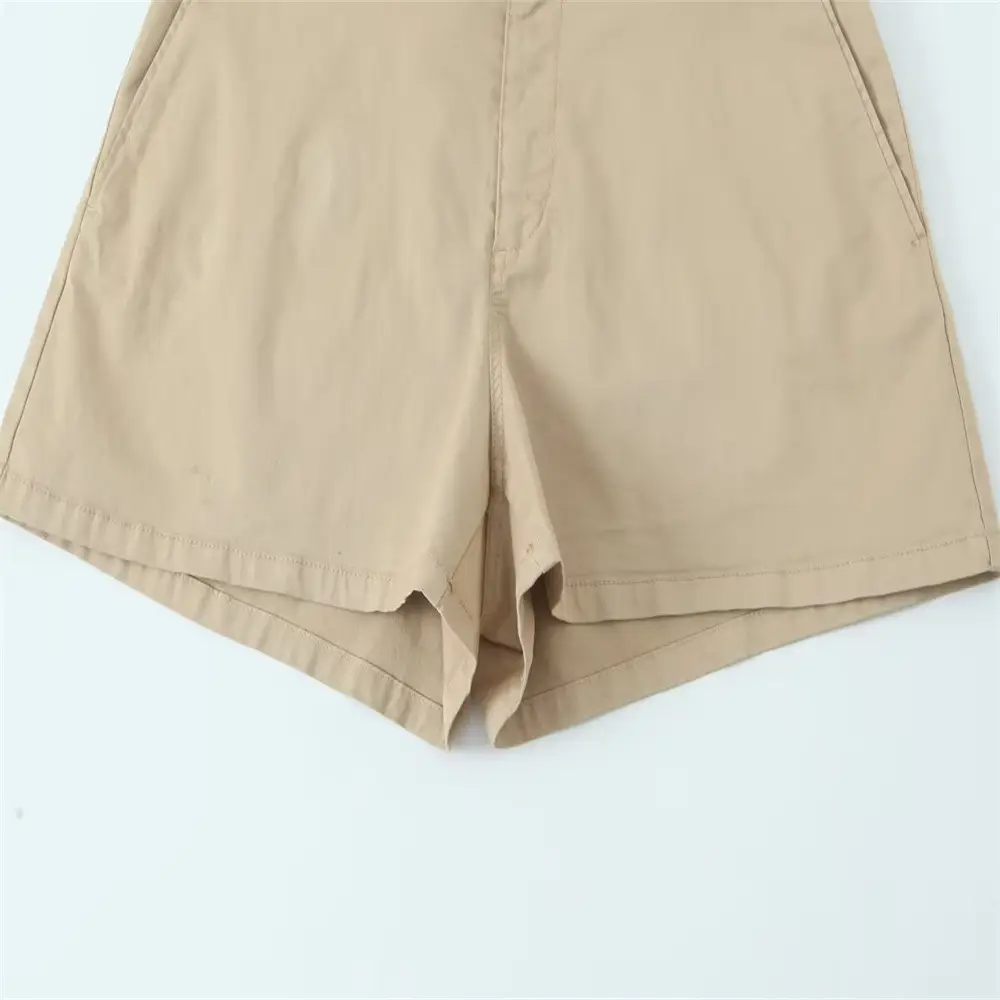 White Pleated Summer Shorts with Belt for Women — feature 7