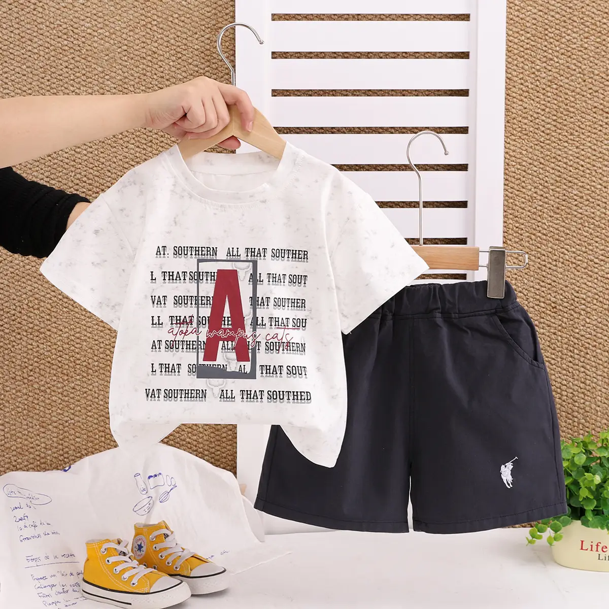 Boys Summer 2-Piece Printed T-Shirt & Shorts Set Pink Black — feature 3