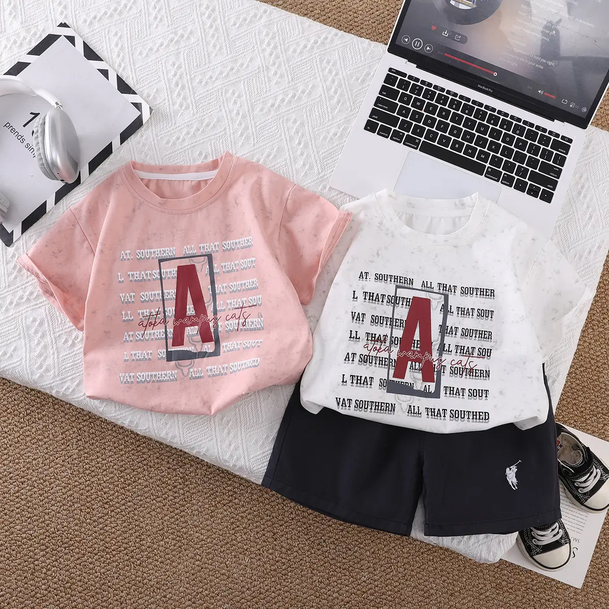 Boys Summer 2-Piece Printed T-Shirt & Shorts Set Pink Black — feature 4