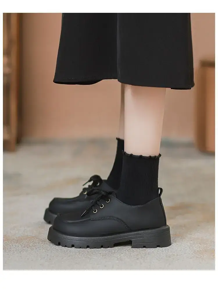 2025 Black Mary Jane Loafers Women's Small — feature 11