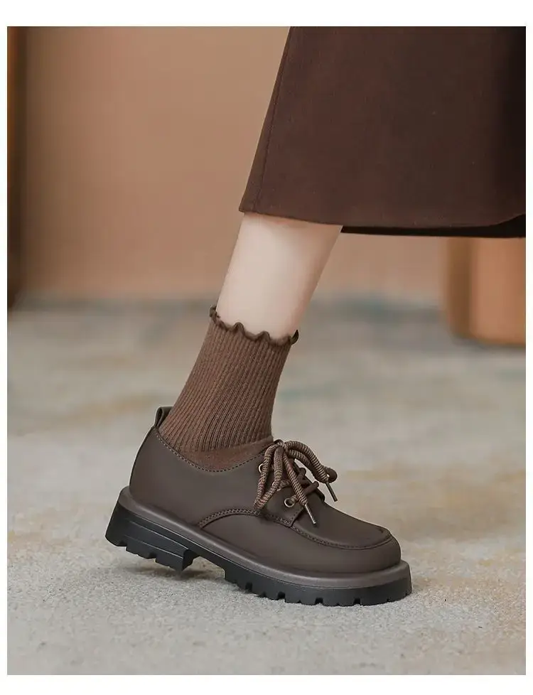 2025 Black Mary Jane Loafers Women's Small — feature 14