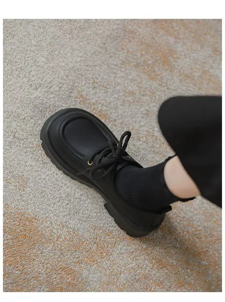 2025 Black Mary Jane Loafers Women's Small — feature 9