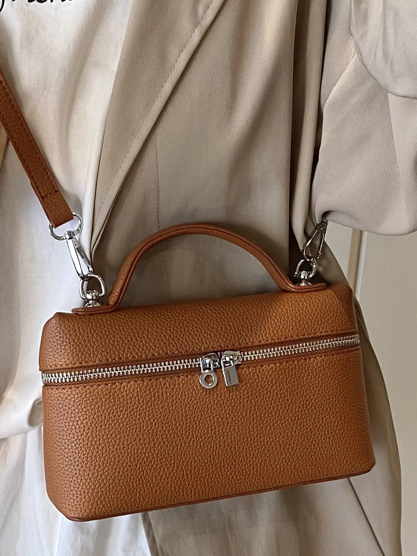 Women's Cream Elephant Design Shoulder Bag 2025 - Image 16