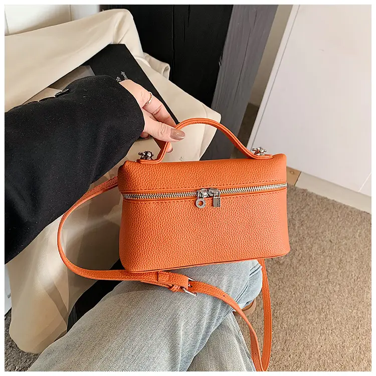 Women's Cream Elephant Design Shoulder Bag 2025 — feature 35
