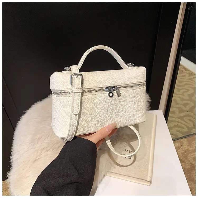 Women's Cream Elephant Design Shoulder Bag 2025 — feature 36
