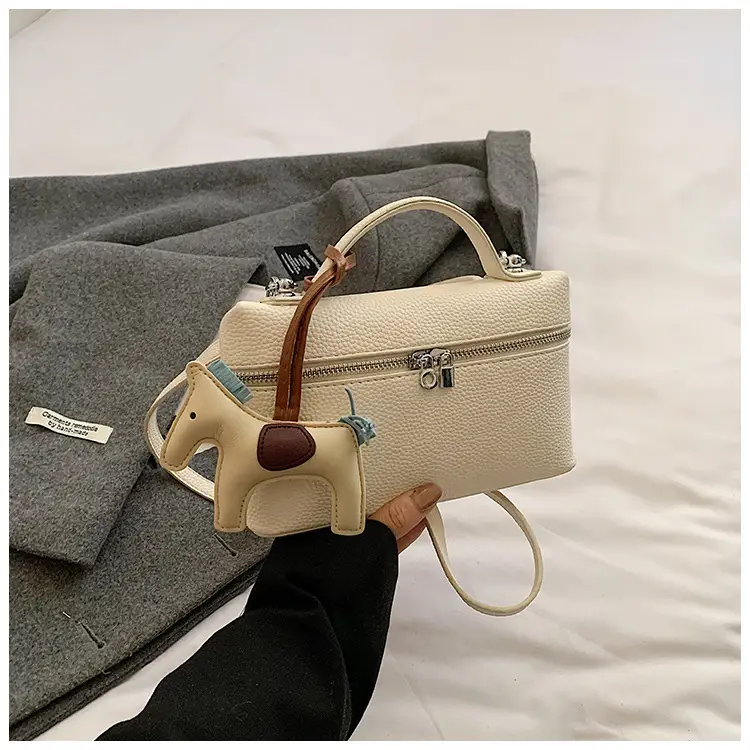 Women's Cream Elephant Design Shoulder Bag 2025 - Image 5