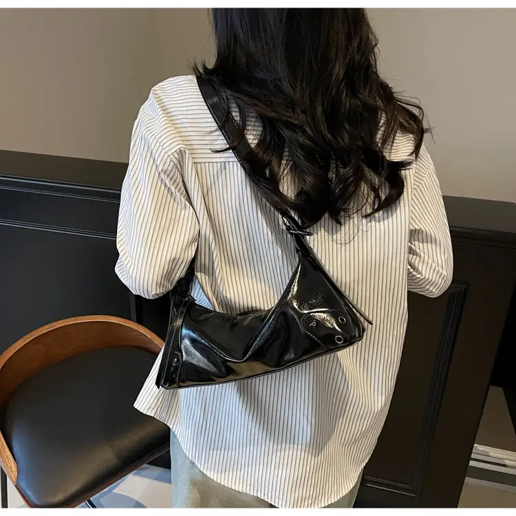 2025 New Niche Design Underarm Bag Women's Leather Crossbody — feature 24