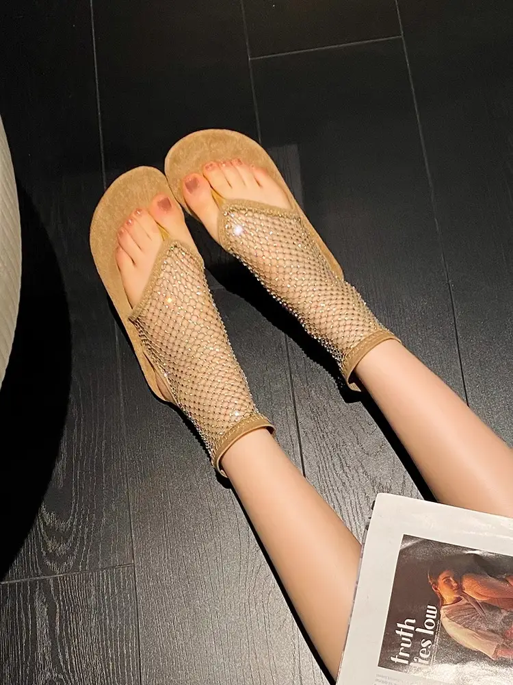 Hollow-Out Roman Sandals for Women, Flip-Flop Style, Flat Soft Sole, 2026 New Summer Model, High-End Rhinestone Sandals, Slip-On — feature 6