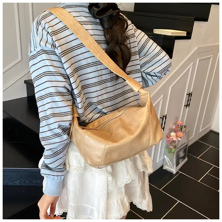 Nude Leather Crossbody Bag for Women 2025 — feature 15