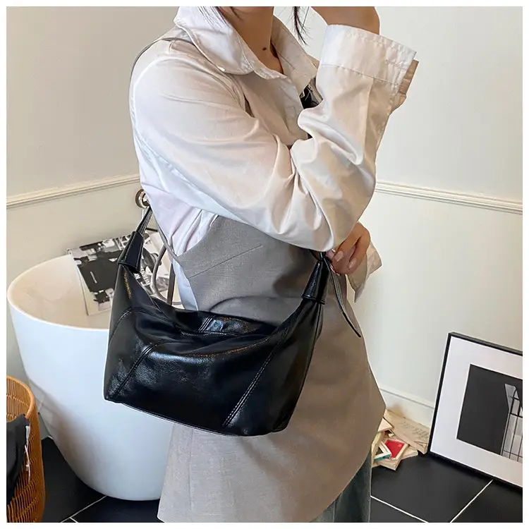Nude Leather Crossbody Bag for Women 2025 — feature 20