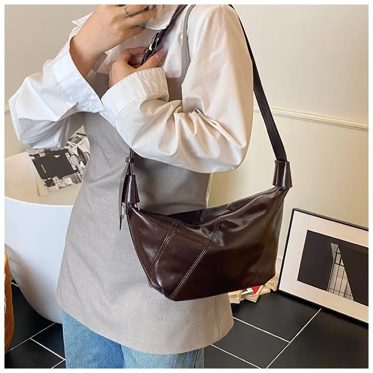 Nude Leather Crossbody Bag for Women 2025 — feature 21