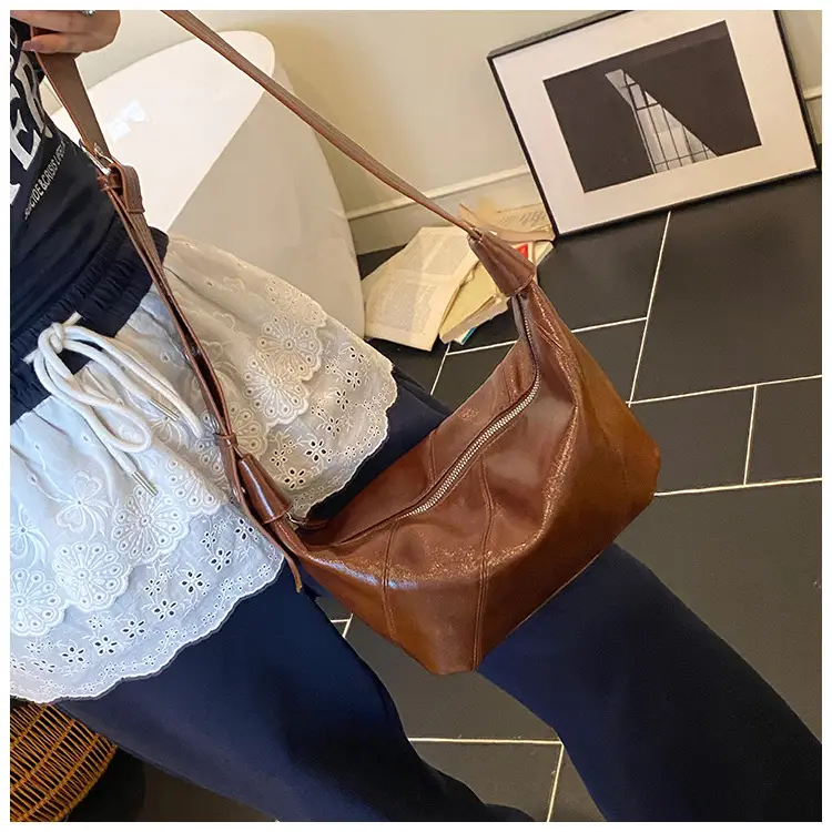 Nude Leather Crossbody Bag for Women 2025 — feature 26