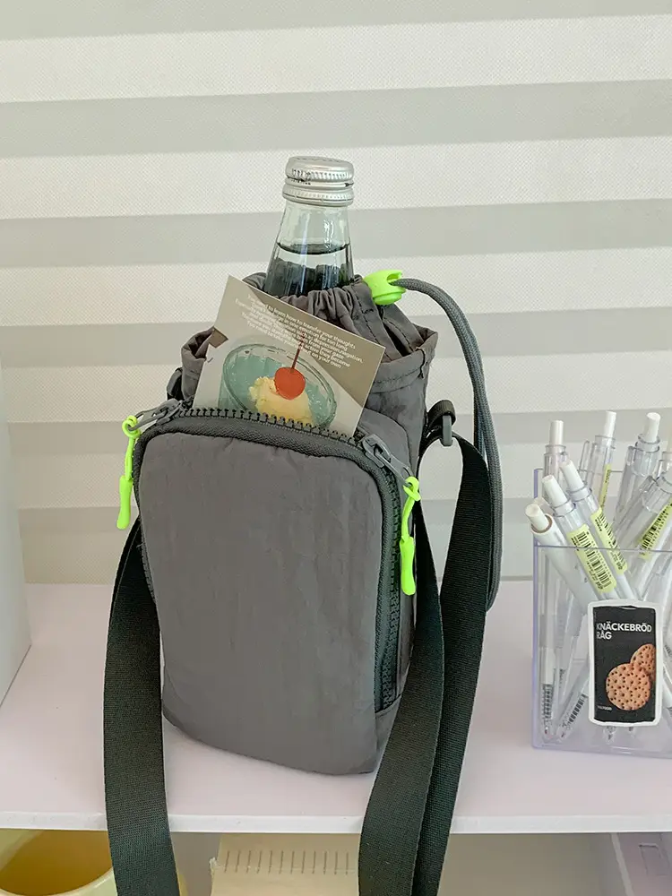 Lightweight Multi-Layer Shoulder Crossbody Bag for Students — feature 32