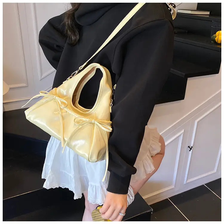 Pink Knot Bow Wrist Bag for Women 2025 — feature 23