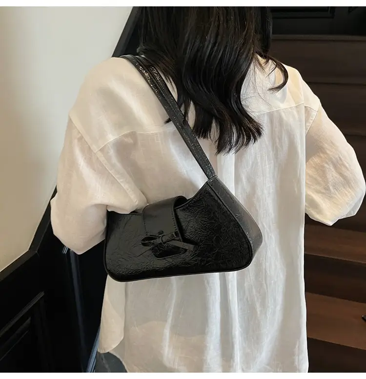Women's Cream Crossbody Bag Large Capacity 2024 — feature 16
