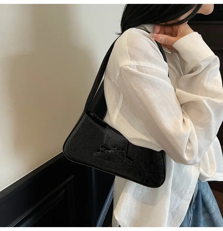 Women's Cream Crossbody Bag Large Capacity 2024 — feature 17