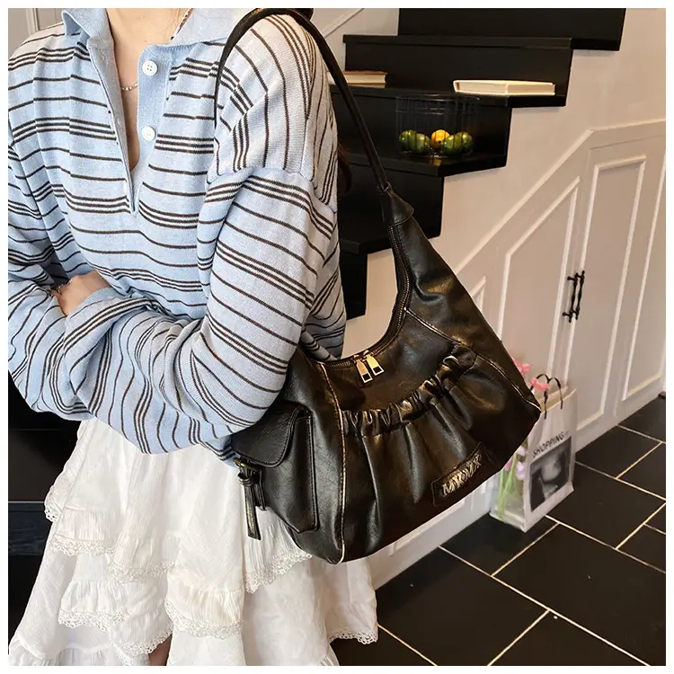 Black Pleated Shoulder Bag for Women 2025 — feature 14