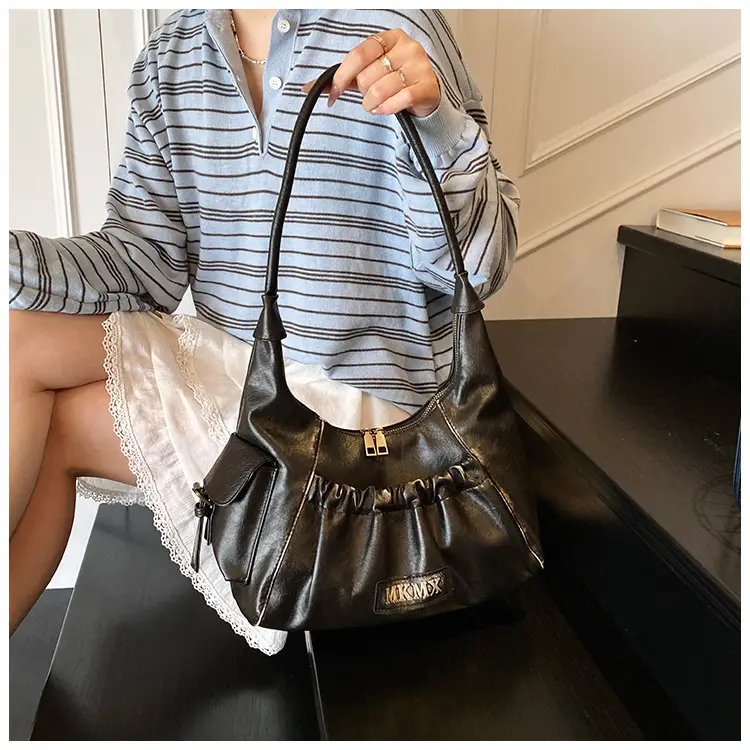 Black Pleated Shoulder Bag for Women 2025 — feature 16