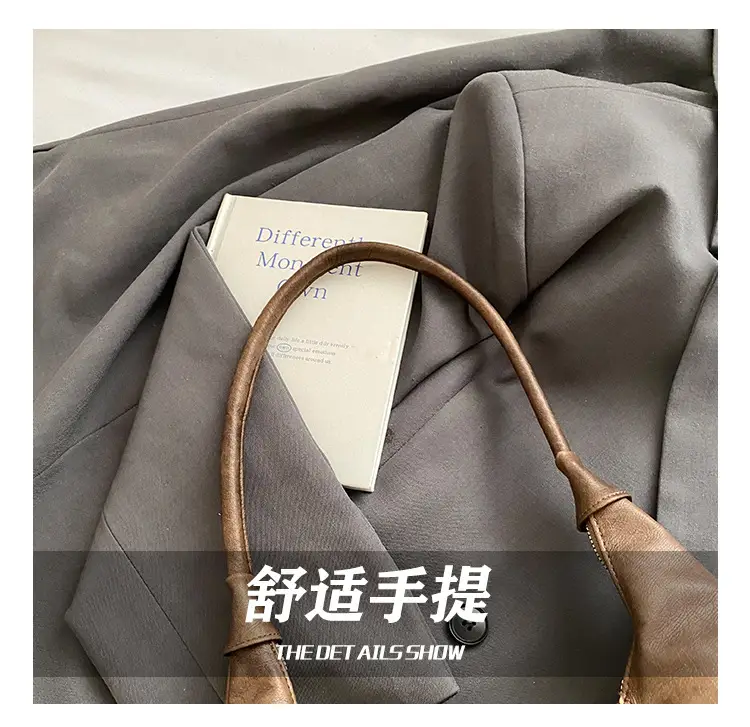 Black Pleated Shoulder Bag for Women 2025 — feature 6