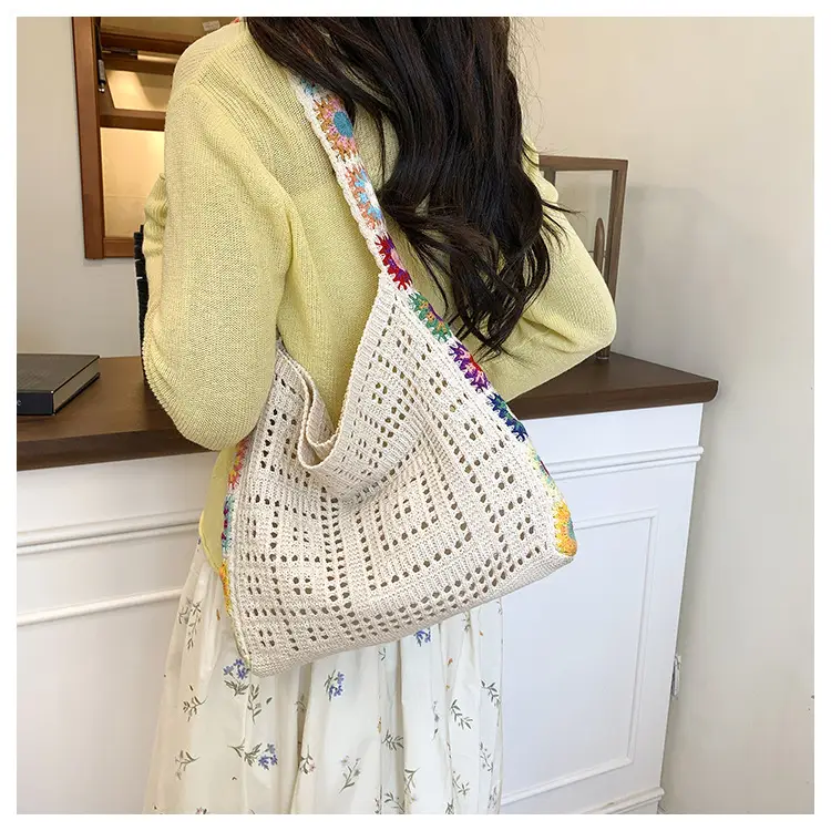 Women's Wool Knitted Sunflower Crossbody Bag — feature 16