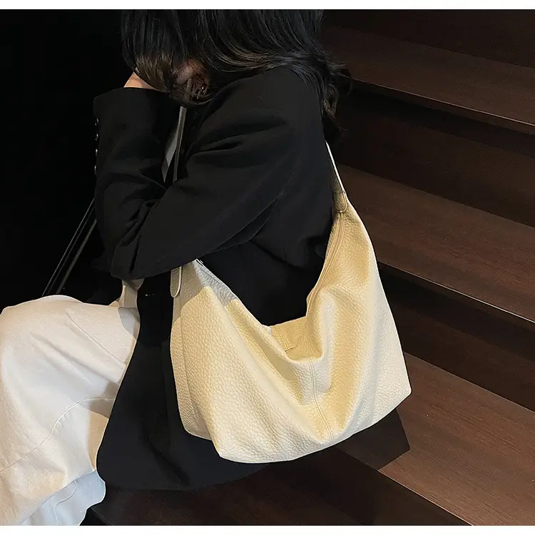 Women's Beige Leather Shoulder Bag 2025 New Style — feature 12