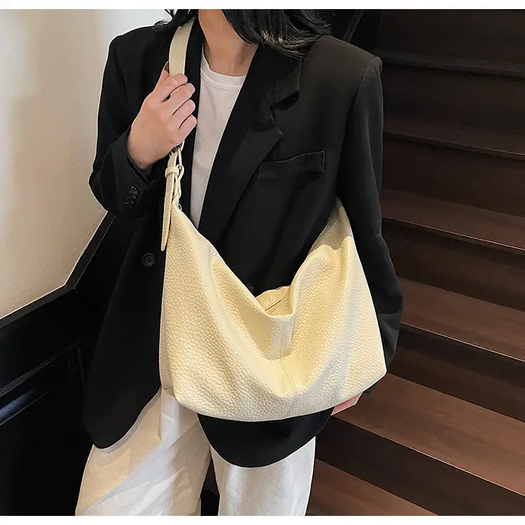 Women's Beige Leather Shoulder Bag 2025 New Style — feature 13