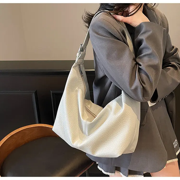 Women's Beige Leather Shoulder Bag 2025 New Style — feature 22
