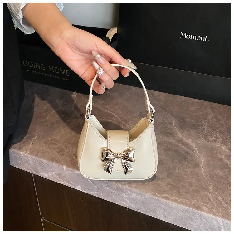 Red Mini Bow Shoulder Crossbody Bag 2024 — feature 14