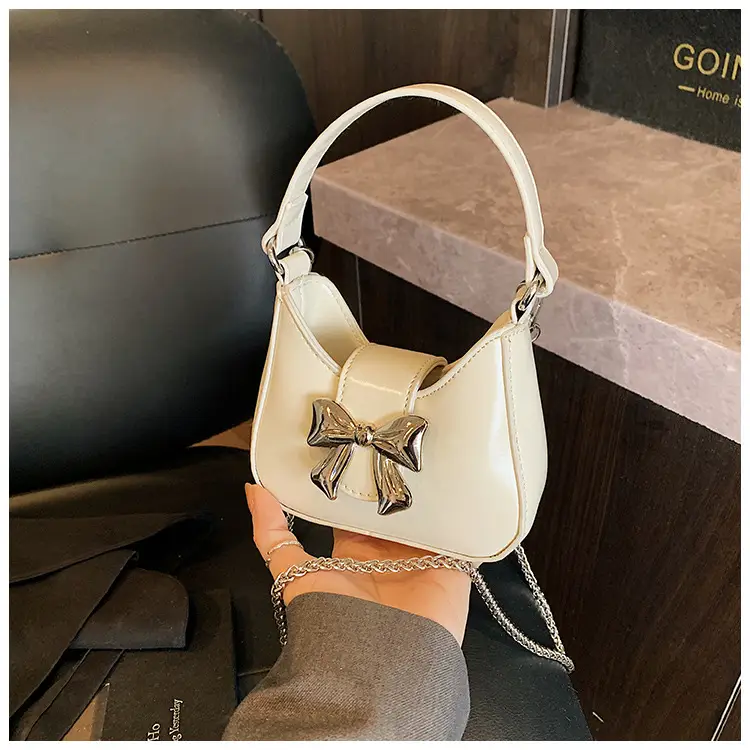 Red Mini Bow Shoulder Crossbody Bag 2024 — feature 37