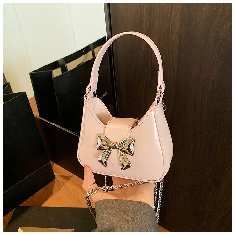 Red Mini Bow Shoulder Crossbody Bag 2024 — feature 40