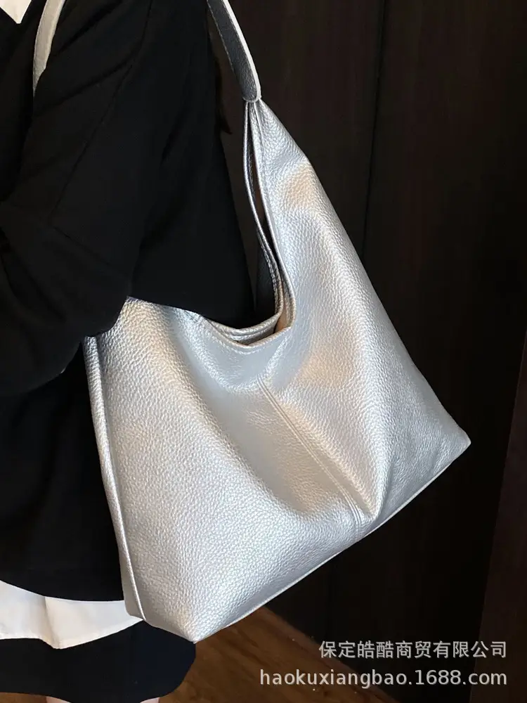 Cream Large Capacity Women's Shoulder Bag 2025 - Image 2