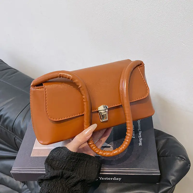 Women's Red Leather Shoulder Bag 2025 New Arrival - Image 6
