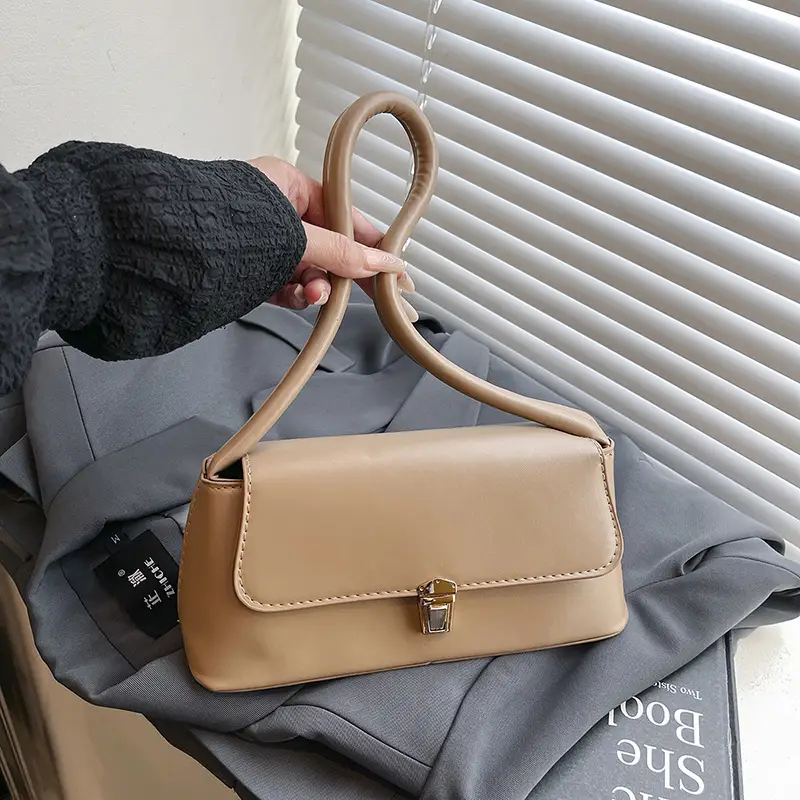 Women's Red Leather Shoulder Bag 2025 New Arrival - Image 8