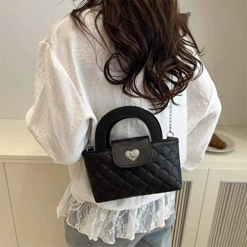 Women's Rhombic Chain Shoulder Bag White 2025 - Image 7