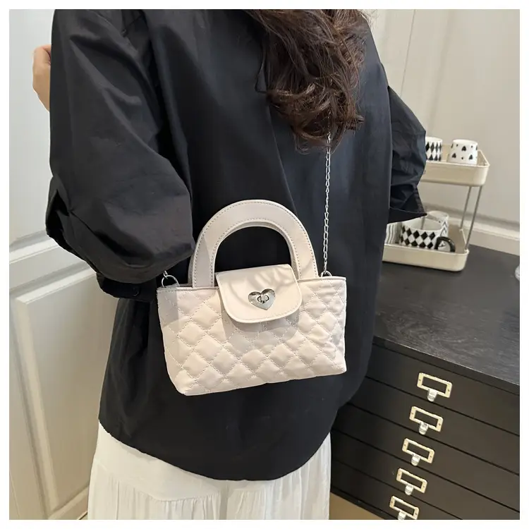 Women's Rhombic Chain Shoulder Bag White 2025 — feature 12