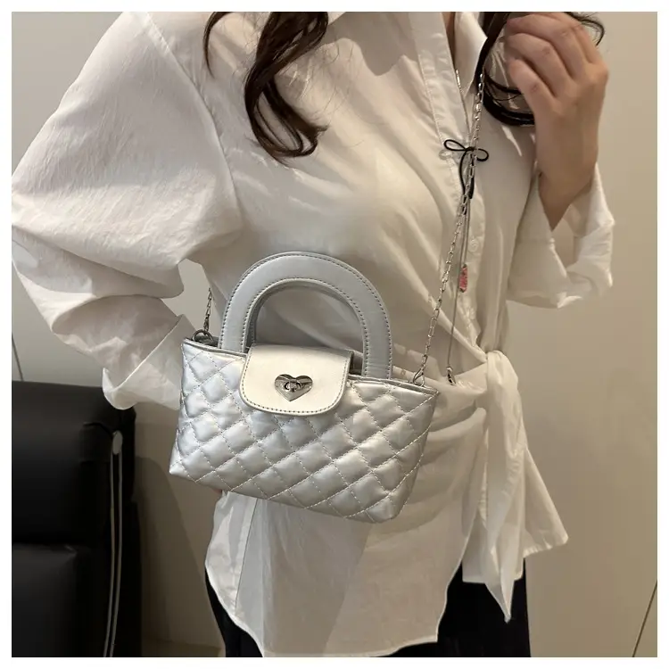 Women's Rhombic Chain Shoulder Bag White 2025 — feature 17