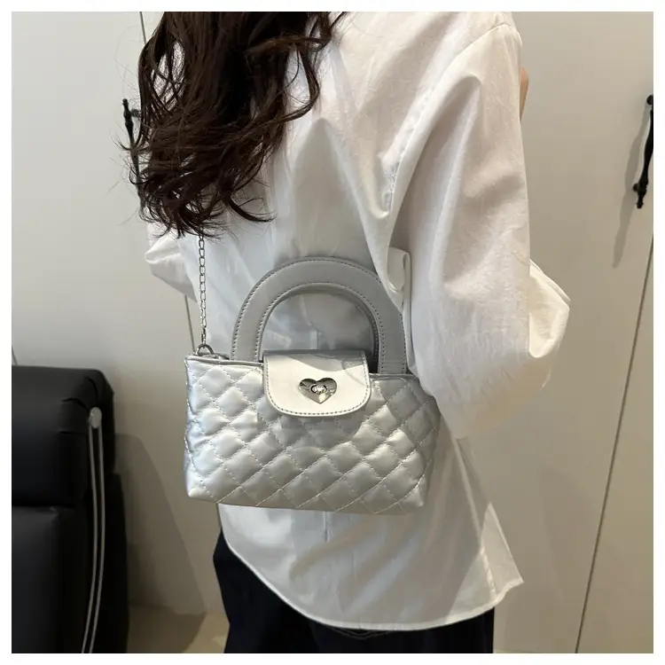 Women's Rhombic Chain Shoulder Bag White 2025 — feature 18