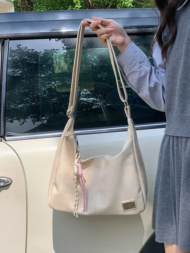 Pink Large Capacity Women's Tote Bag 2025 Spring Fashion — feature 11