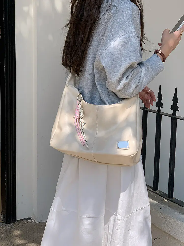 Pink Large Capacity Women's Tote Bag 2025 Spring Fashion — feature 13