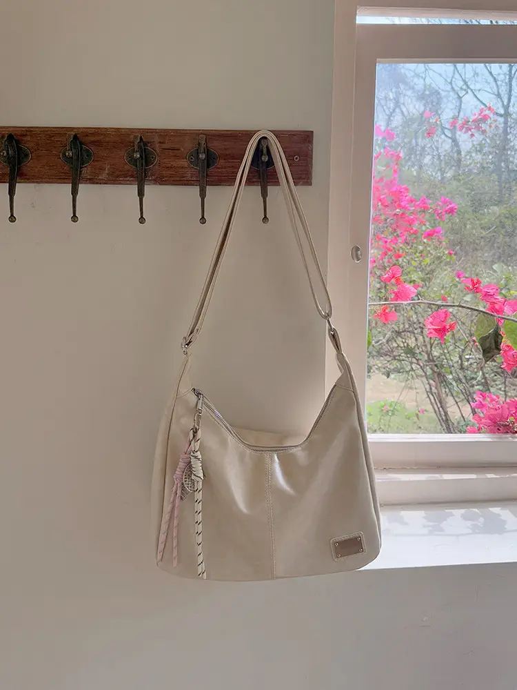 Pink Large Capacity Women's Tote Bag 2025 Spring Fashion — feature 16