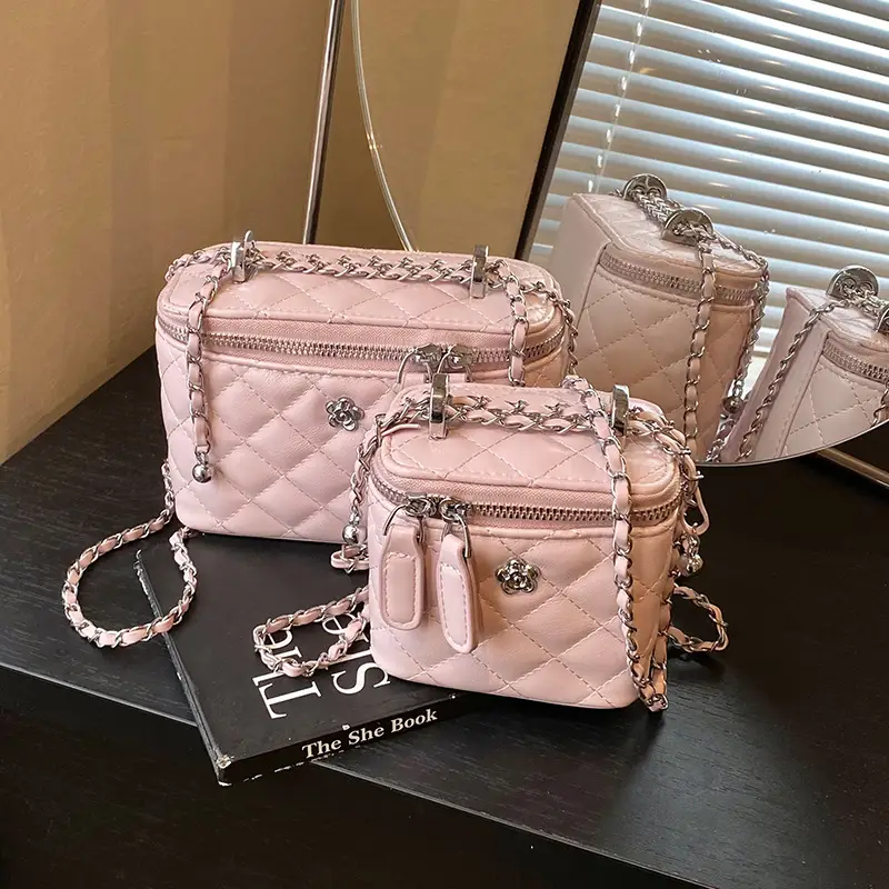 Silver Quilted Chain Shoulder Bag for Women 2026